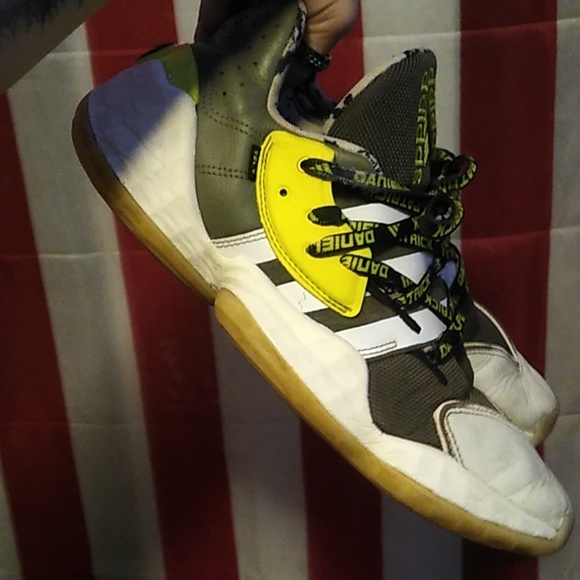 Harden Vol 3 'Daniel Patrick' - Picture 2 of 5